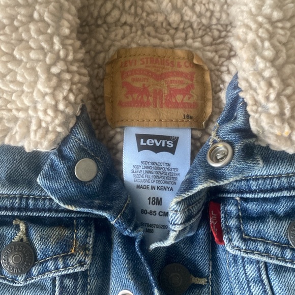 Levi’s 18 month jean jacket - Picture 2 of 5